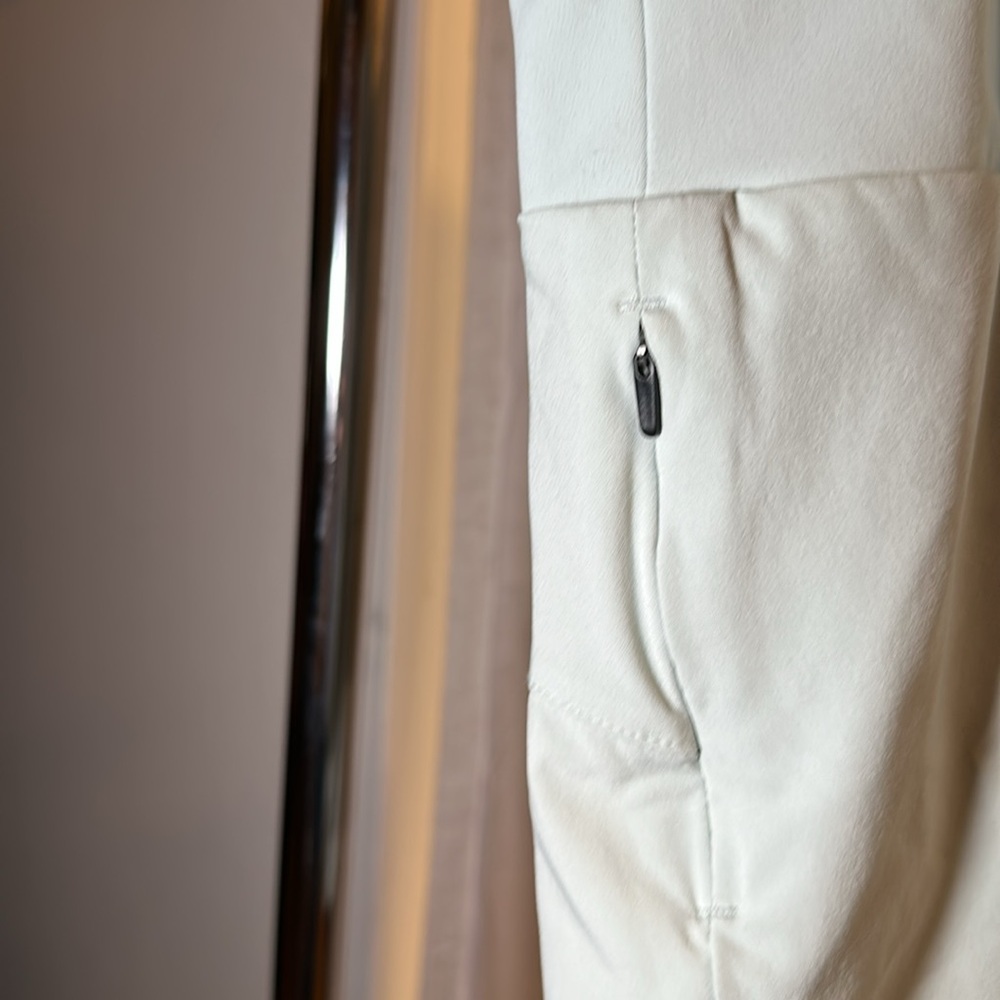 Free fly woman’s bamboo skort - Picture 7 of 12